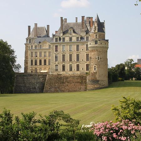 Chateau De Brissac Esterno foto